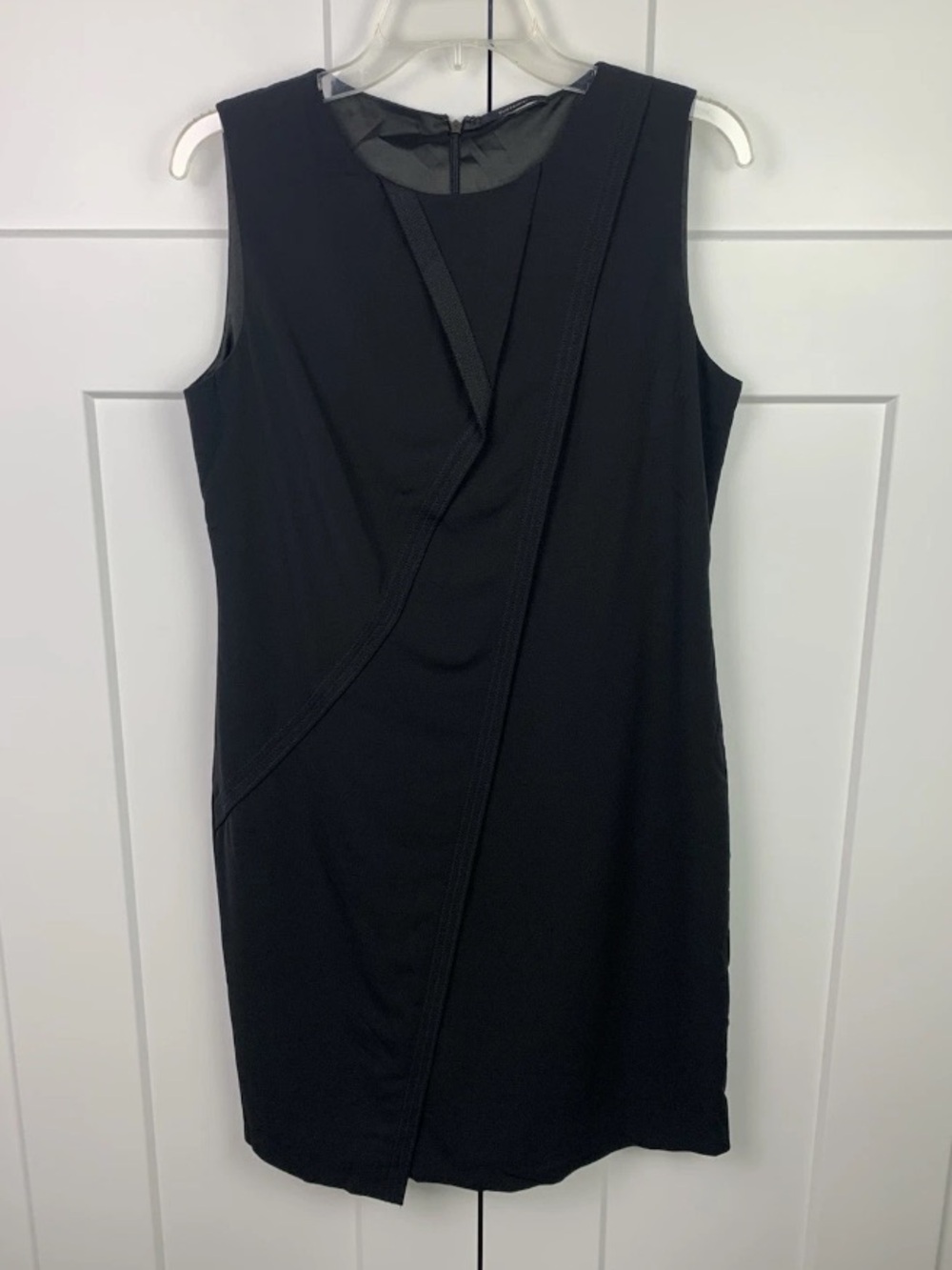 Elie Tahari Size 8 Sheath Dress Black Sleeveless Cocktail Formal Business